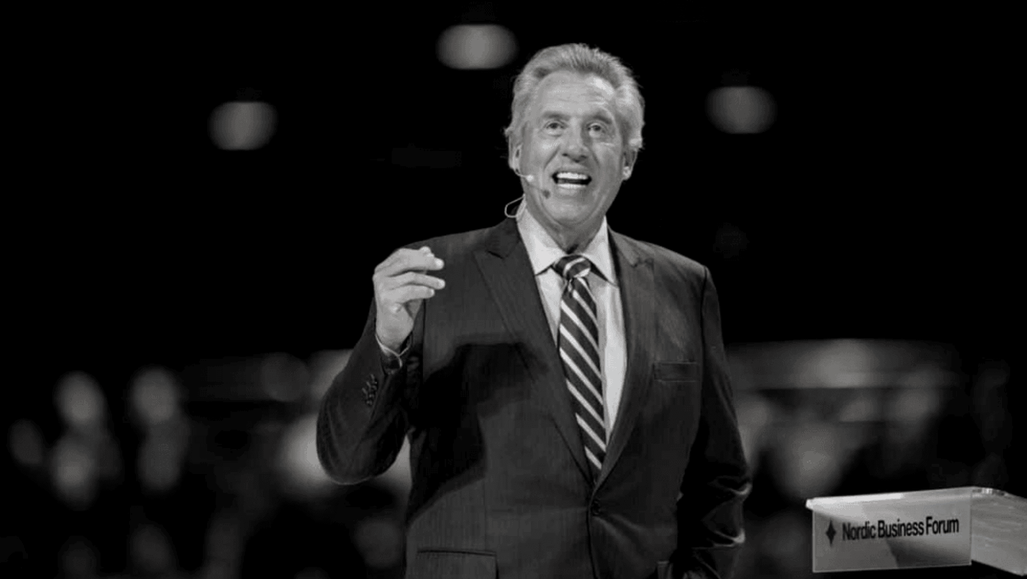 Historia de John Maxwell